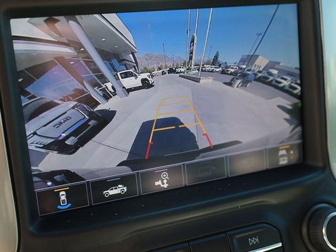 Used 2020 Chevrolet Silverado 3500 LTZ w/ LTZ Convenience Package image 16