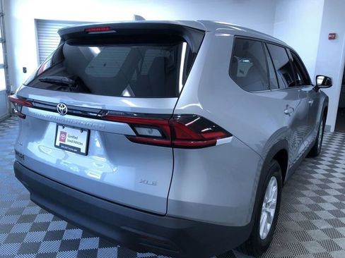 Certified 2026 Toyota Grand Highlander AWD image 34