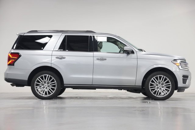 Used 2023 Ford Expedition Limited AWD/4WD image 15
