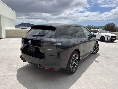Certified 2024 BMW iX xDrive50 w/ Premium Package AWD/4WD image 4