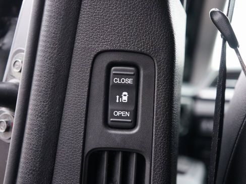 Certified 2024 Honda Odyssey EX-L image 11