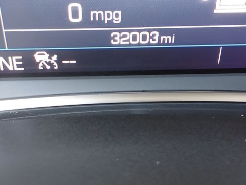 Used 2024 GMC Terrain SLE w/ Driver Convenience Package AWD/4WD image 16