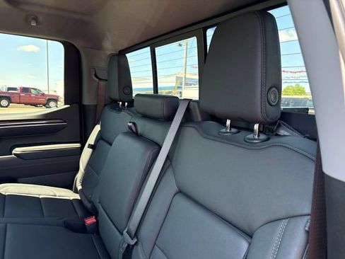New 2026 Chevrolet Silverado 1500 LT Trail Boss w/ LT Trail Boss Premium Package AWD/4WD image 22