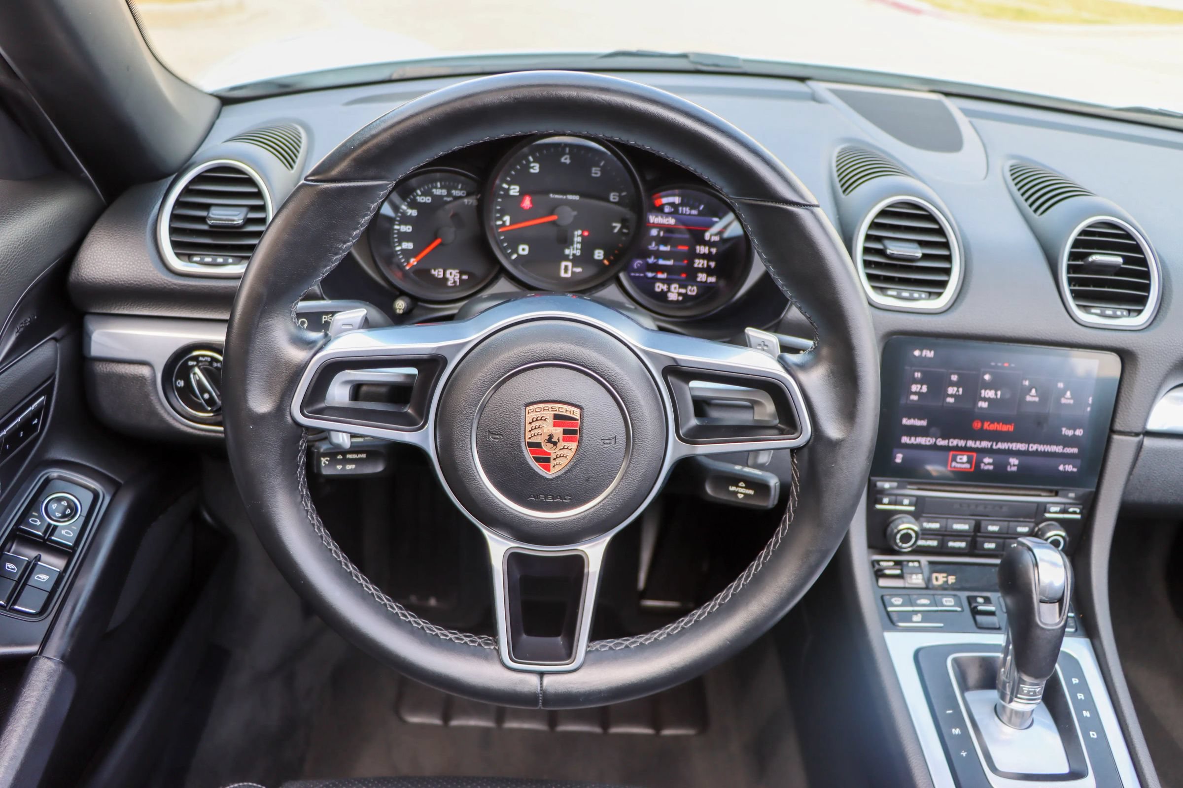 Used 2019 Porsche 718 Boxster RWD image 26