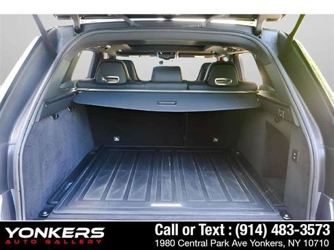 Used 2022 Land Rover Range Rover Sport SVR Carbon Edition image 42