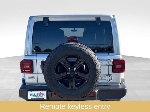 Used 2023 Jeep Wrangler Altitude image 10