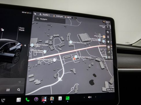 Used 2025 Tesla Model Y Long Range RWD image 22