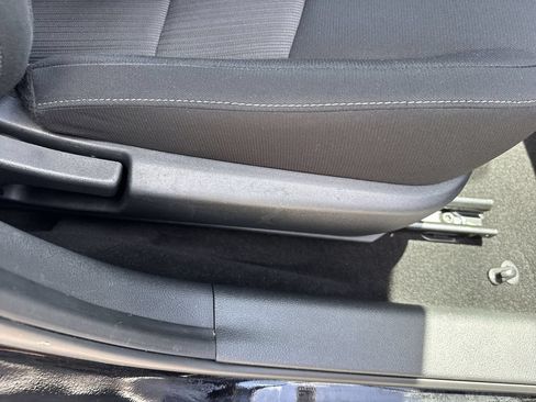Used 2023 Nissan Sentra SV FWD image 44
