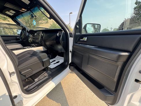 Used 2017 Ford Expedition XL AWD/4WD image 16