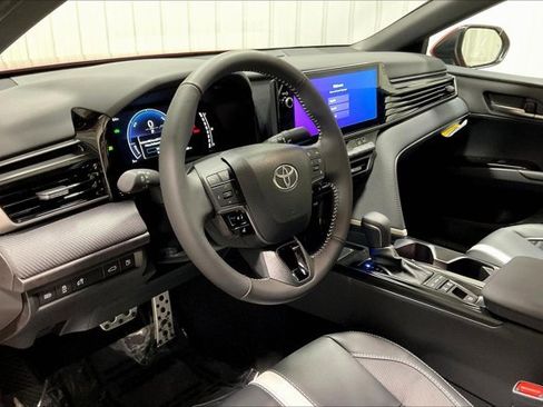 New 2026 Toyota Camry SE image 6