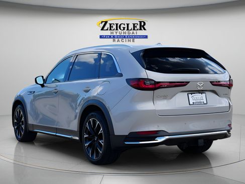Used 2024 MAZDA CX-90 Plug-In Hybrid w/ Premium Plus AWD/4WD image 5