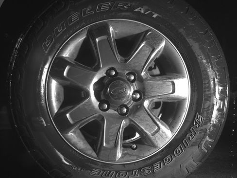 Used 2014 Ford F150 XLT w/ Equipment Group 302A Luxury AWD/4WD image 9