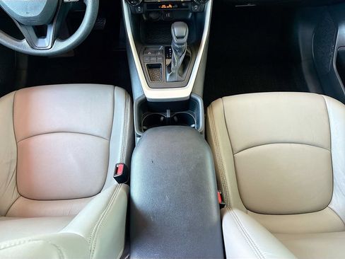 Used 2023 Toyota RAV4 XLE FWD image 16