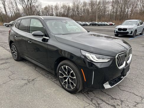 Used 2025 BMW X3 xDrive30i w/ Premium Package image 7