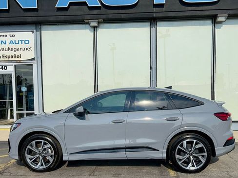 Used 2024 Audi Q4 e-tron Premium Plus w/ Premium Plus image 31