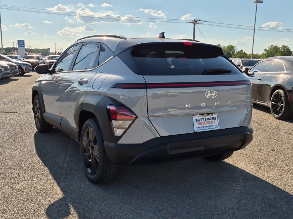New 2027 Hyundai Kona SEL Sport FWD image 4