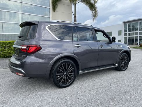 Certified 2019 INFINITI QX80 Limited w/ All-Season Package AWD/4WD image 9