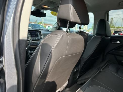 Used 2022 GMC Canyon Denali AWD/4WD image 18