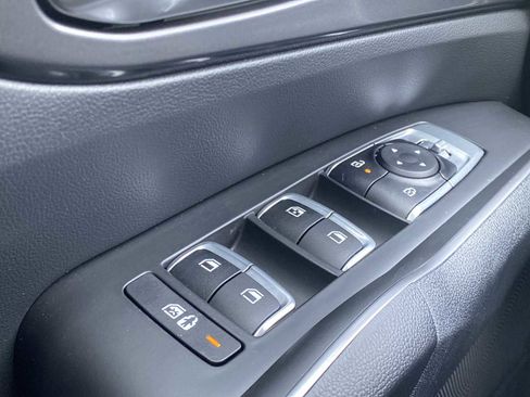 Used 2024 Kia Sorento S w/ Panoramic Sunroof Package image 20