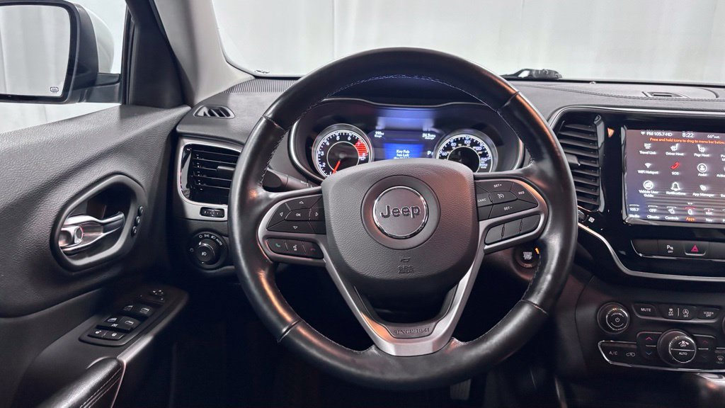 Used 2020 Jeep Cherokee Limited AWD/4WD image 13