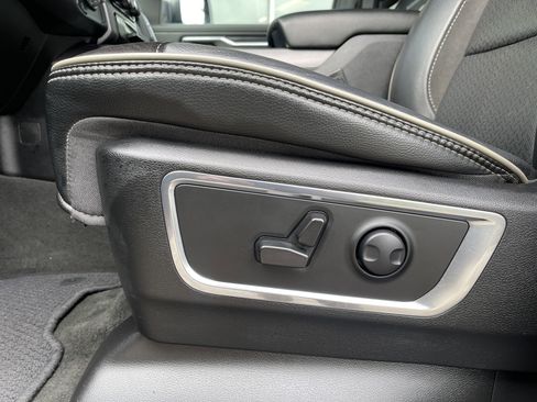 Used 2024 RAM 1500 Laramie image 21