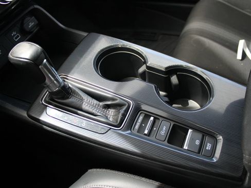Used 2023 Honda Civic Sport image 17