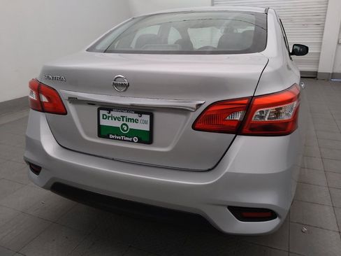 Used 2019 Nissan Sentra S FWD image 7