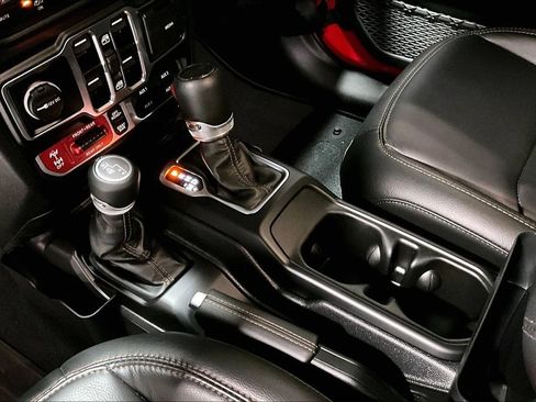 Used 2023 Jeep Wrangler Unlimited Rubicon 392 w/ Xtreme Recon 35" Tire Package image 17