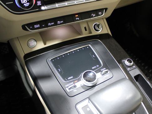 Used 2018 Audi Q5 2.0T Premium Plus w/ Premium Plus Package image 20