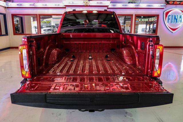 Used 2024 Ford F250 XLT AWD/4WD image 8