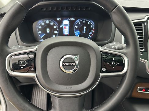 Used 2017 Volvo XC90 T6 Inscription w/ Vision Package AWD/4WD image 16