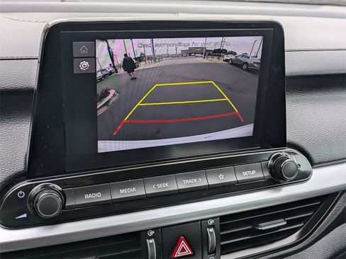 Used 2024 Kia Forte LXS image 18