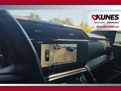 Used 2023 GMC Sierra 1500 AT4X AWD/4WD image 23