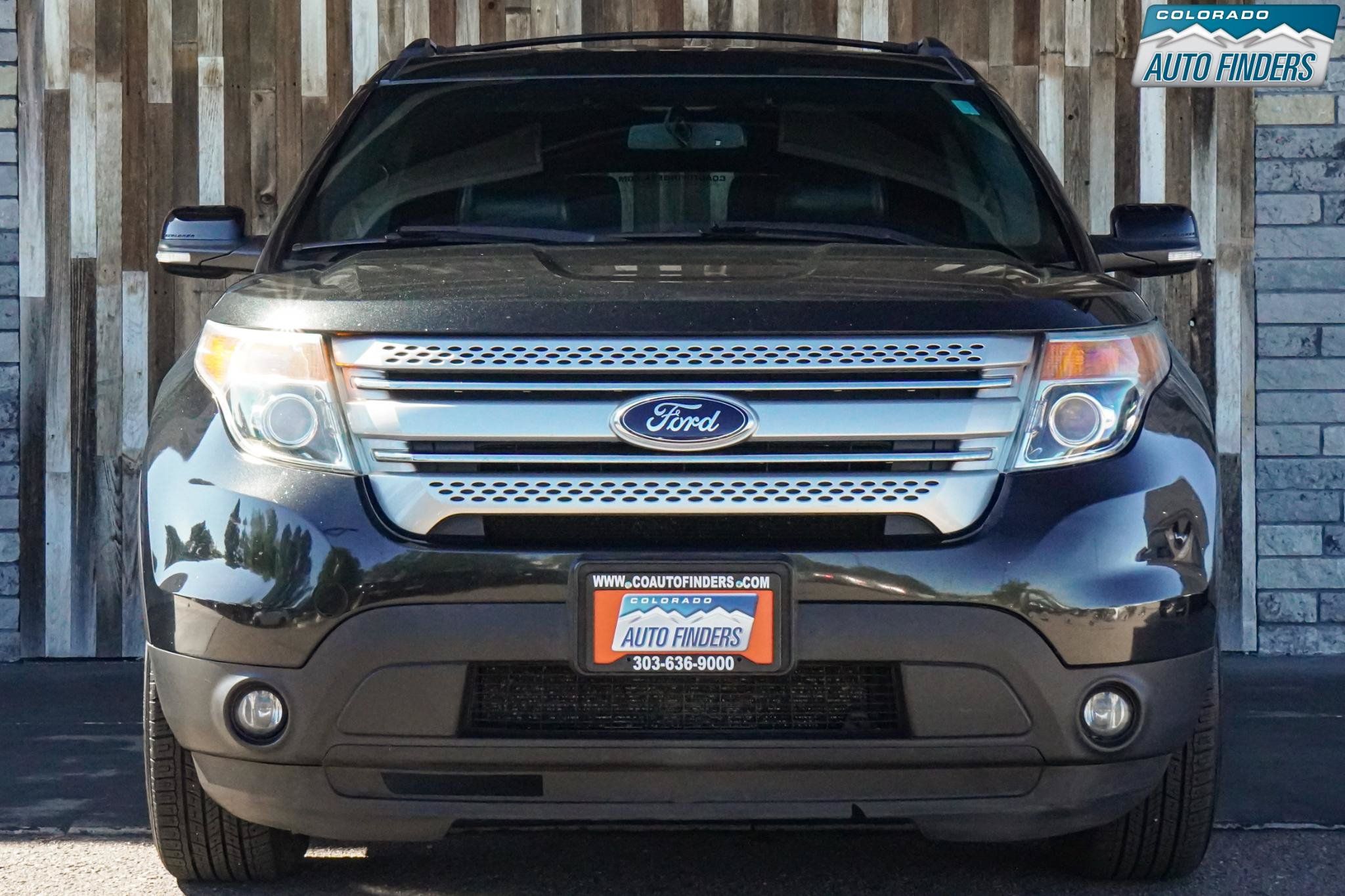Used 2015 Ford Explorer XLT w/ Equipment Group 202A AWD/4WD image 6