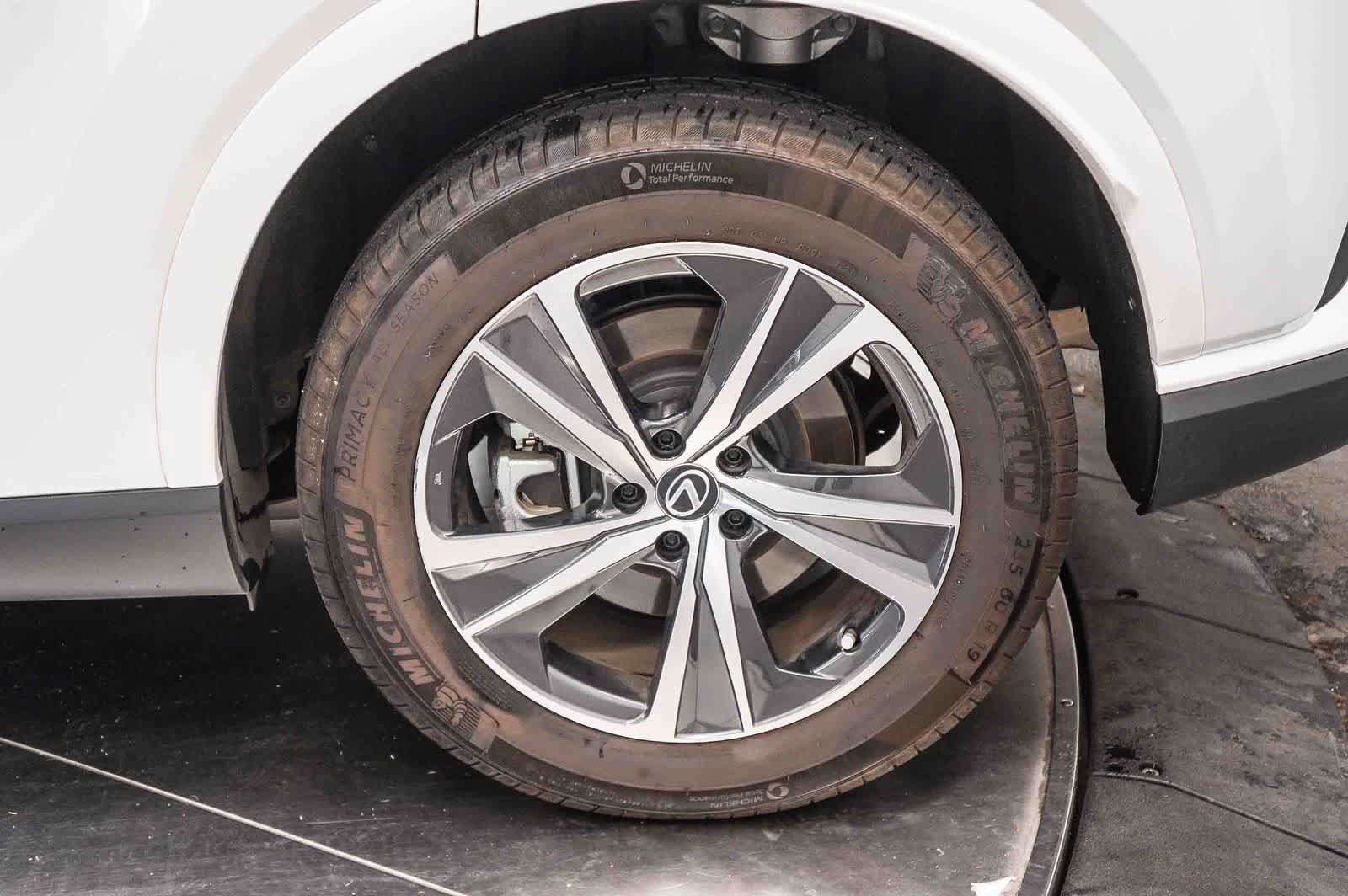 Used 2023 Lexus RX 350 Premium w/ Cold Area Package FWD image 8