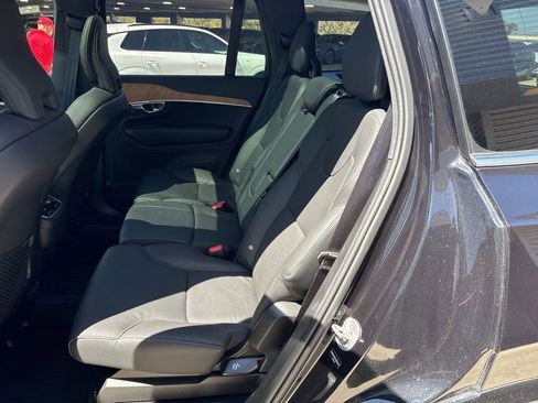 Used 2025 Volvo XC90 B5 Plus w/ Protection Package Premier image 14