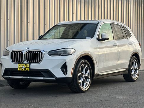 Used 2023 BMW X3 xDrive30i image 9