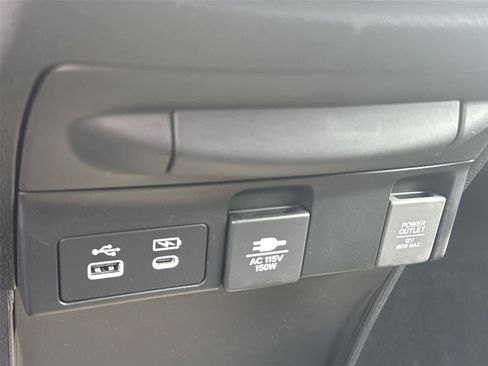 Used 2026 Honda Odyssey Elite image 24