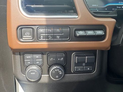 Used 2023 Chevrolet Tahoe High Country w/ Max Trailering Package AWD/4WD image 24