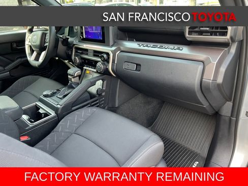 Certified 2025 Toyota Tacoma SR5 w/ SR5 Upgrade Package image 20