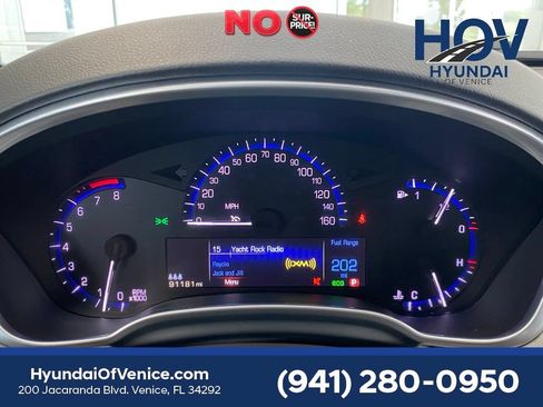 Used 2013 Cadillac SRX Performance FWD image 30