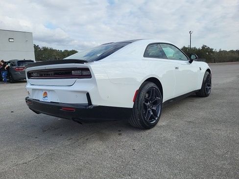 New 2026 Dodge Charger R/T Scat Pack image 5