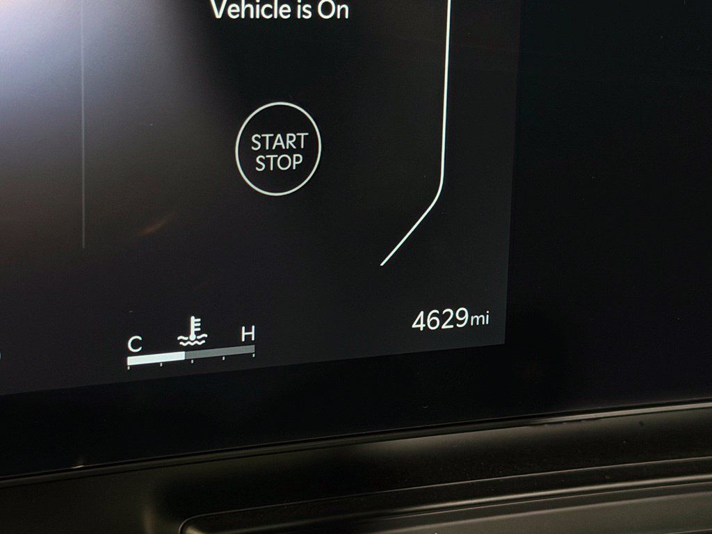 Used 2025 Kia Carnival SX Prestige FWD image 15