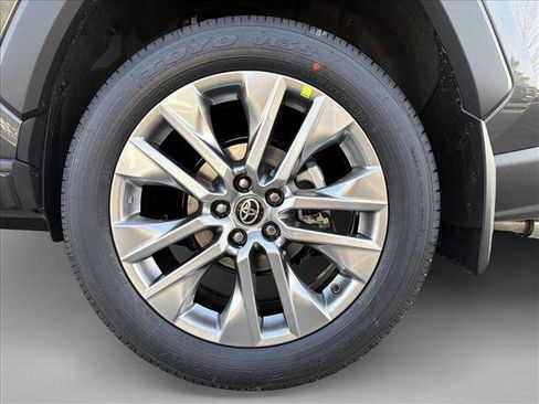 New 2025 Toyota RAV4 XLE Premium image 9