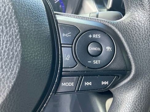 Used 2021 Toyota Corolla LE w/ Carpet Mat Package (TMS) FWD image 24