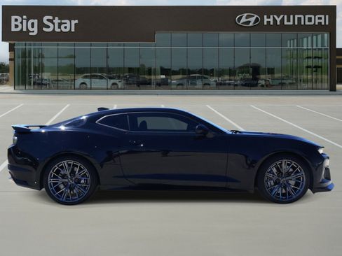 Used 2023 Chevrolet Camaro ZL1 RWD image 5