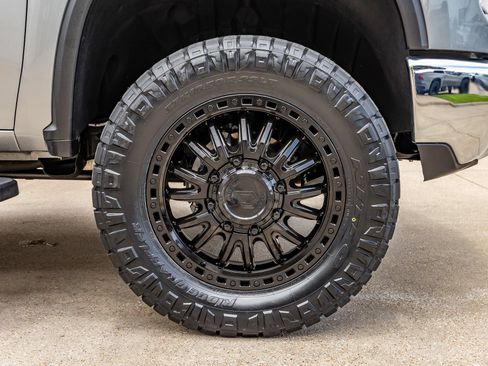 Used 2026 Chevrolet Silverado 3500 LTZ w/ LTZ Texas Edition AWD/4WD image 12