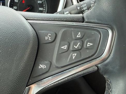 Used 2024 Chevrolet Equinox LT w/ LPO, Floor Liner Package FWD image 14