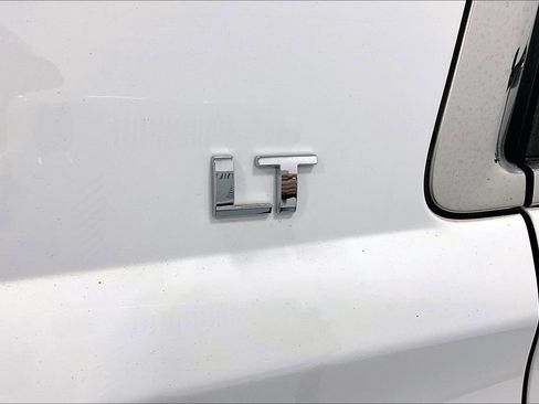 Used 2015 Chevrolet Tahoe LT image 41