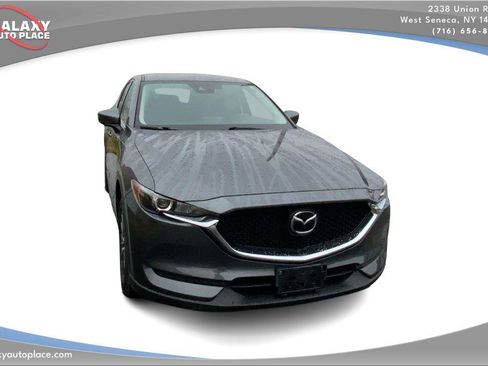 Used 2020 MAZDA CX-5 Touring image 3